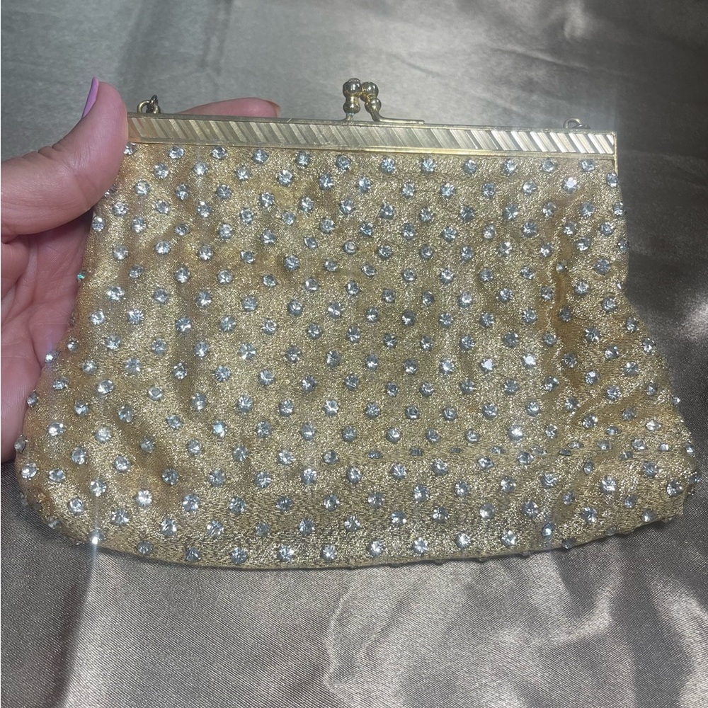 1940s vintage Walborg purse, rhinestones
Made in Hong Kong.